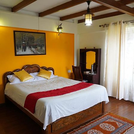 Church Hill Cottage Ooty Exterior foto